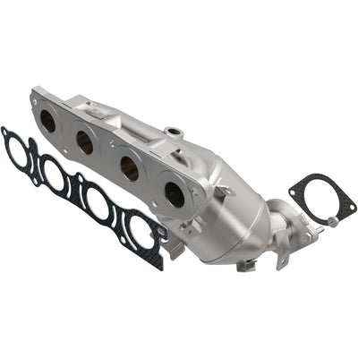 EPA Compliant Manifold Catalytic Converter <br> 20-24 Nissan Kicks, Versa