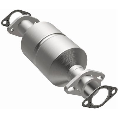 California Grade CARB Compliant Direct-Fit Catalytic Converter <br>87-94 MIT Mighty Max, 87-89 Montero