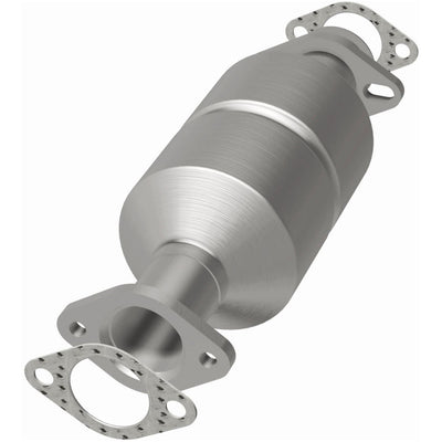 California Grade CARB Compliant Direct-Fit Catalytic Converter <br>87-94 MIT Mighty Max, 87-89 Montero
