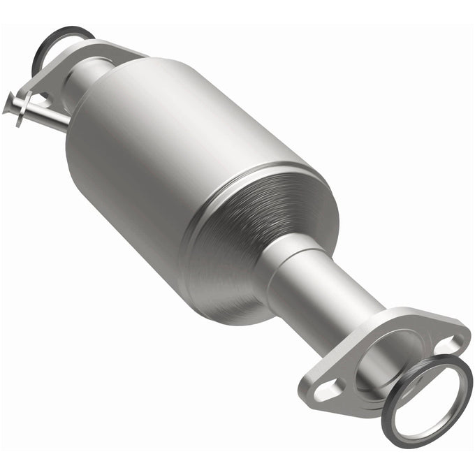 California Grade CARB Compliant Direct-Fit Catalytic Converter <br>81-83 Toyota Pickup 2.4L