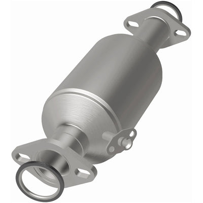 California Grade CARB Compliant Direct-Fit Catalytic Converter <br>81-83 Toyota Pickup 2.4L