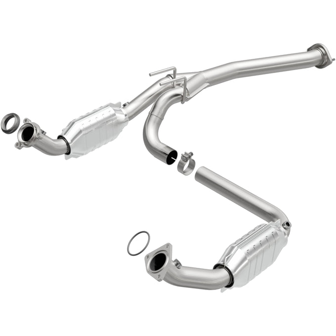California Grade CARB Compliant Direct-Fit Catalytic Converter <br>2003, 2006 Chevy Express / GMC Savana 1500, 2500