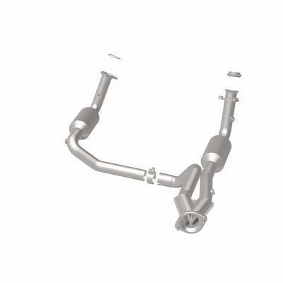 California Grade CARB Compliant Direct-Fit Catalytic Converter <br>99-01, 2003 Sierra, Silverado 1500, 00-01 Suburban, Tahoe