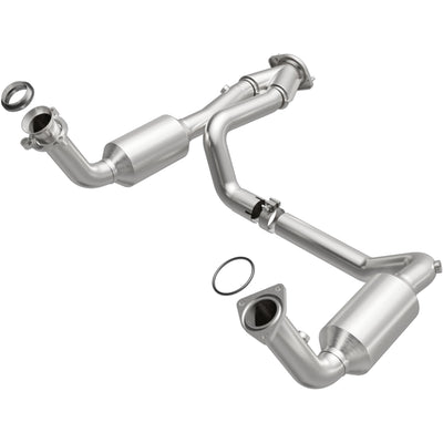California Grade CARB Compliant Direct-Fit Catalytic Converter <br>99-01, 2003 Sierra, Silverado 1500, 00-01 Suburban, Tahoe