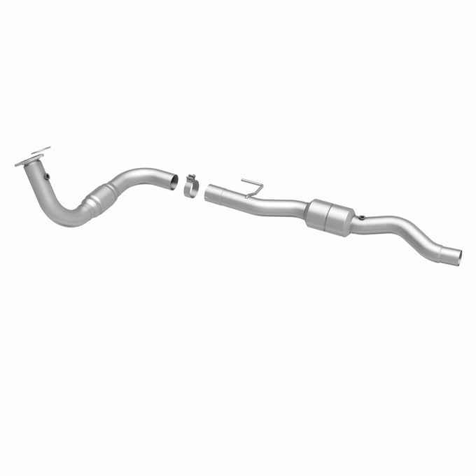 California Grade CARB Compliant Direct-Fit Catalytic Converter <br>02-03 Chevy Avalanche / Suburban / GMC Yukon XL 2500
