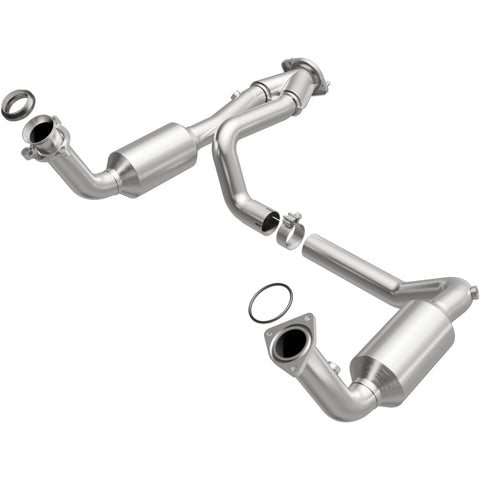 California Grade CARB Compliant Direct-Fit Catalytic Converter <br>03-05 Chevy Tahoe, GMC Sierra 1500