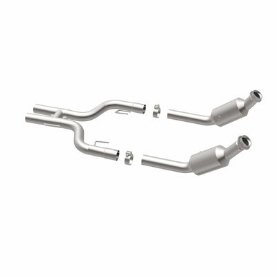 OEM Grade Federal / EPA Compliant Direct-Fit Catalytic Converter <br>05-10 Ford Mustang 4.6L