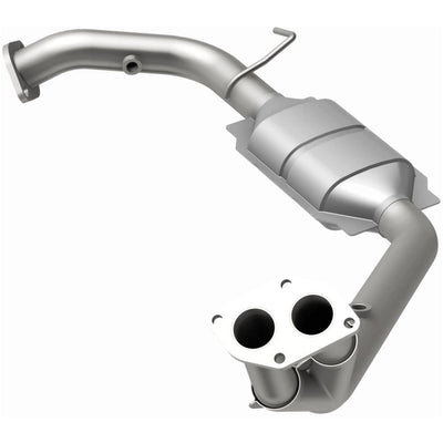 OEM Grade Federal / EPA Compliant Direct-Fit Catalytic Converter <br>01-03 Isuzu Rodeo Rodeo Sport 2.2L