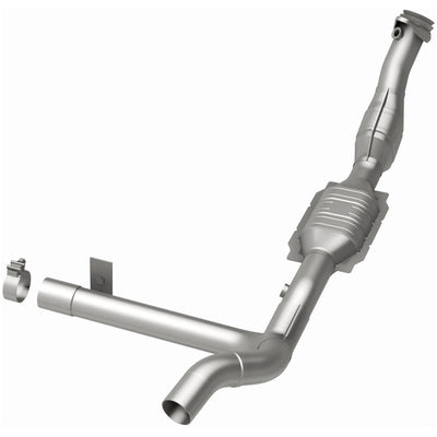 OEM Grade Federal / EPA Compliant Direct-Fit Catalytic Converter <br>2004 Ford F-150 Heritage, 00-03 F-150 5.4L