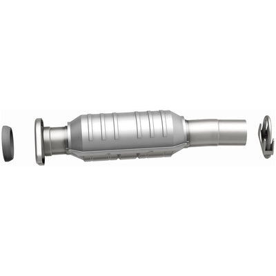 OEM Grade Federal / EPA Compliant Direct-Fit Catalytic Converter <br>04-06 Toyota Sienna 3.3L