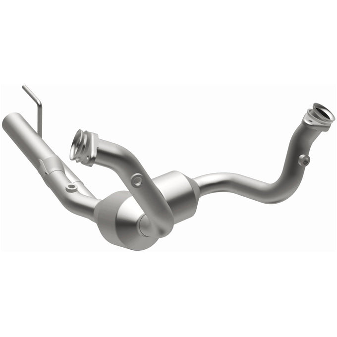 OEM Grade Federal / EPA Compliant Direct-Fit Catalytic Converter <br>02-04 Jeep Grand Cherokee 4.7L
