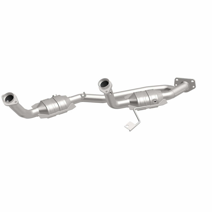 OEM Grade Federal / EPA Compliant Direct-Fit Catalytic Converter <br>04-07 Ford Freestar, Mercury Monterey 4.2L