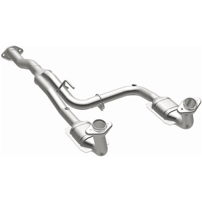 OEM Grade Federal / EPA Compliant Direct-Fit Catalytic Converter <br>05-07 Jeep Liberty 3.7L