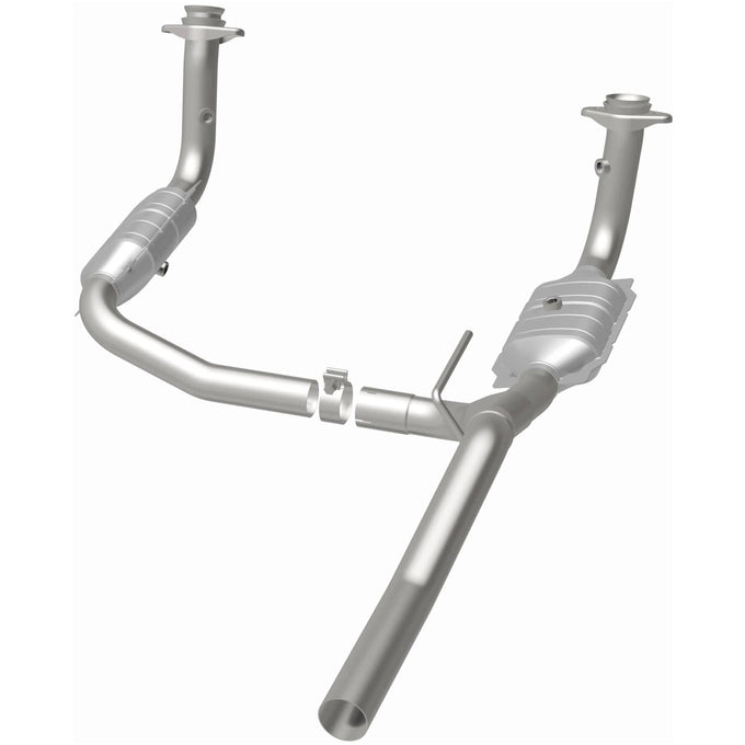 OEM Grade Federal / EPA Compliant Direct-Fit Catalytic Converter <br>07-08 Dodge Nitro 3.7L, 2008 Jeep Liberty 3.7L