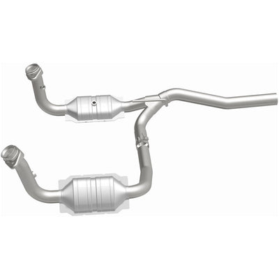 OEM Grade Federal / EPA Compliant Direct-Fit Catalytic Converter <br>07-08 Dodge Nitro 3.7L, 2008 Jeep Liberty 3.7L