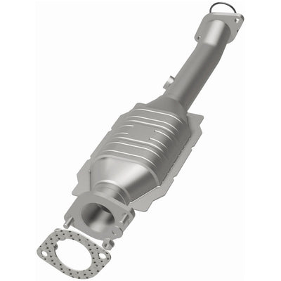 OEM Grade Federal / EPA Compliant Direct-Fit Catalytic Converter <br>04-15 Nissan TITAN, 2004 Nissan Pathfinder Armada