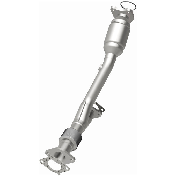 OEM Grade Federal / EPA Compliant Direct-Fit Catalytic Converter <br>05-07 Chevy Malibu 3.5L, 05-06 Pontiac G6 3.5L
