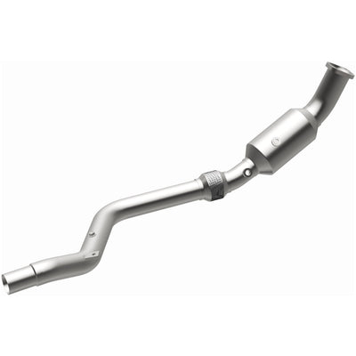 OEM Grade Federal / EPA Compliant Direct-Fit Catalytic Converter <br>05-10 Chrysler 300, 09-10 Dodge Challenger, 06-10 Charger