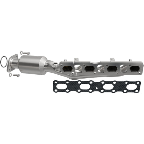 OEM Grade Federal / EPA Compliant Manifold Catalytic Converter <br>12-17 Nissan NV2500, NV3500, 04-15 TITAN, 2004 Armada