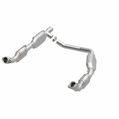 OEM Grade Federal / EPA Compliant Direct-Fit Catalytic Converter <br>04-08 E-150, E-250, E350, 04-05 E150/E350 Club Wagon