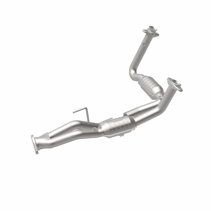 OEM Grade Federal / EPA Compliant Direct-Fit Catalytic Converter <br>08-10 Jeep Commander 3.7L, 07-10 Jeep Grand Cherokee 3.7L