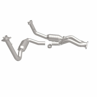 OEM Grade Federal / EPA Compliant Direct-Fit Catalytic Converter <br>08-10 Jeep Commander 3.7L, 07-10 Jeep Grand Cherokee 3.7L