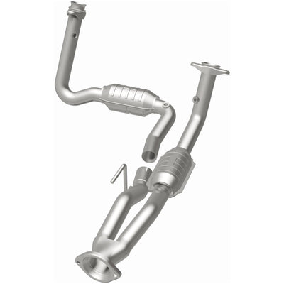 OEM Grade Federal / EPA Compliant Direct-Fit Catalytic Converter <br>08-10 Jeep Commander 3.7L, 07-10 Jeep Grand Cherokee 3.7L