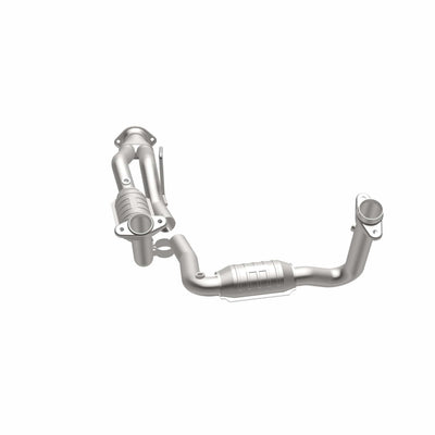 OEM Grade Federal / EPA Compliant Direct-Fit Catalytic Converter <br>08-10 Jeep Commander 3.7L, 07-10 Jeep Grand Cherokee 3.7L
