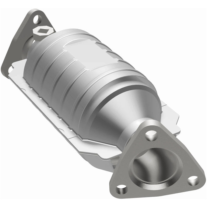 OEM Grade Federal / EPA Compliant Direct-Fit Catalytic Converter <br>99-03 Nissan ier, 00-04 Nissan Xterra 3.3L