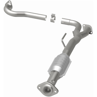 OEM Grade Federal / EPA Compliant Direct-Fit Catalytic Converter <br>02-03 Jeep Liberty 3.7L
