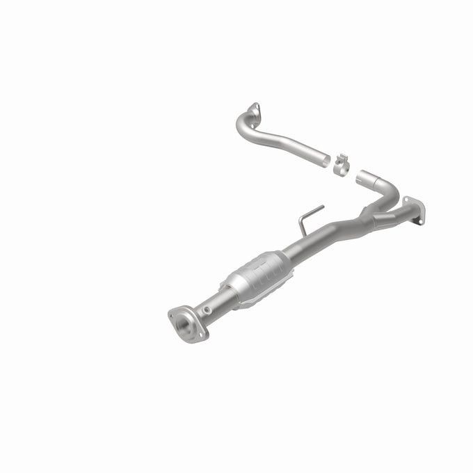 OEM Grade Federal / EPA Compliant Direct-Fit Catalytic Converter <br>02-03 Jeep Liberty 3.7L