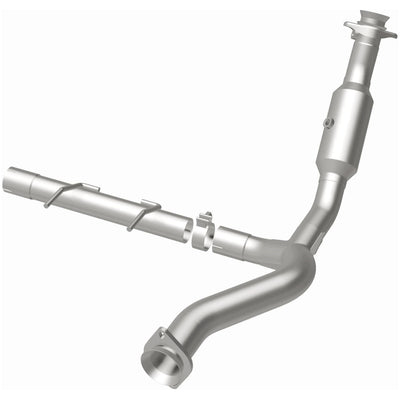 OEM Grade Federal / EPA Compliant Direct-Fit Catalytic Converter <br>07-08 Ford Expedition, Lincoln Navigator 5.4L