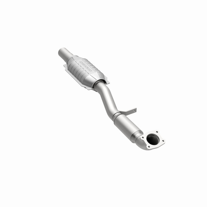 OEM Grade Federal / EPA Compliant Direct-Fit Catalytic Converter <br>00-04 Volvo S40 1.9L, 01-04 Volvo V40 1.9L