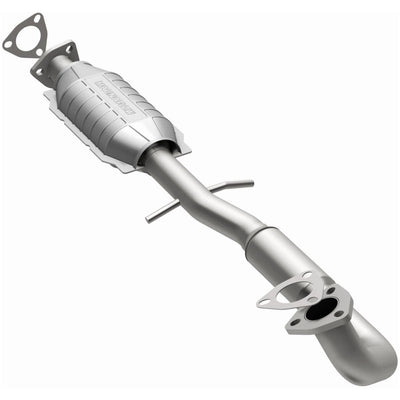 OEM Grade Federal / EPA Compliant Direct-Fit Catalytic Converter <br>96-02 Saturn SC2, 96-02 SL2, 96-01 SW2 1.9L