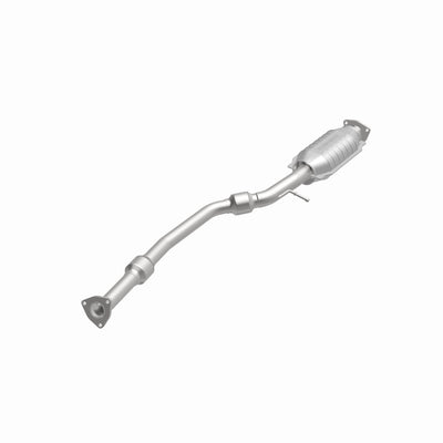 OEM Grade Federal / EPA Compliant Direct-Fit Catalytic Converter <br>99-02 Daewoo Lanos 1.6L