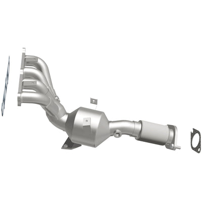 OEM Grade Federal / EPA Compliant Manifold Catalytic Converter <br>11-19 Ford Fiesta 1.6L