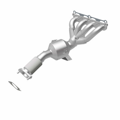 OEM Grade Federal / EPA Compliant Manifold Catalytic Converter <br>11-19 Ford Fiesta 1.6L