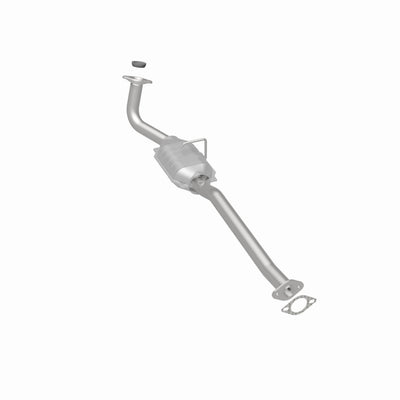 OEM Grade Federal / EPA Compliant Direct-Fit Catalytic Converter <br>95-01 Suzuki Swift, 98-01 Chevy Metro, 95-97 Geo Metro 1.3L