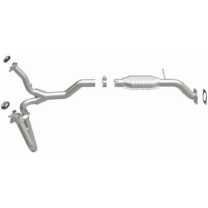 OEM Grade Federal / EPA Compliant Direct-Fit Catalytic Converter <br>00-05 Blazer, 01-04 S10, Sonoma, 00-04 Jimmy, 00-01 Bravada