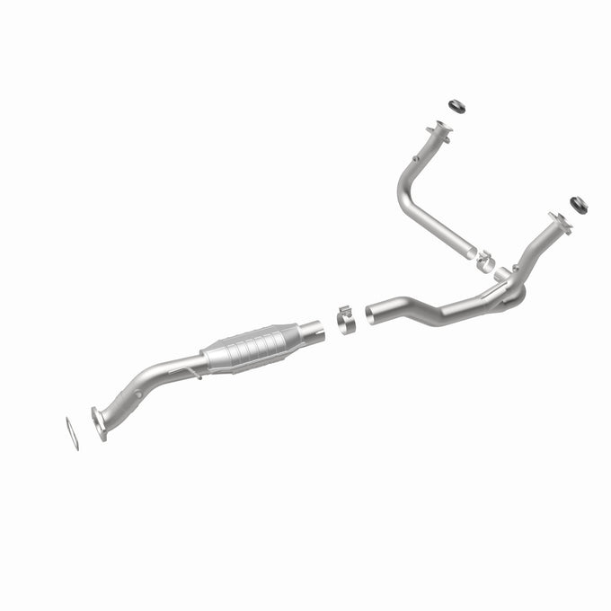 OEM Grade Federal / EPA Compliant Direct-Fit Catalytic Converter <br>00-05 Blazer, 01-04 S10, Sonoma, 00-04 Jimmy, 00-01 Bravada