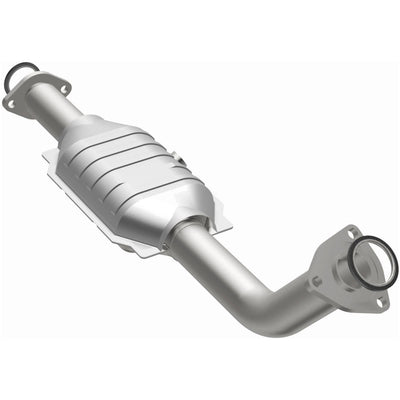 OEM Grade Federal / EPA Compliant Direct-Fit Catalytic Converter <br>05-06 Toyota Tundra 4.7L