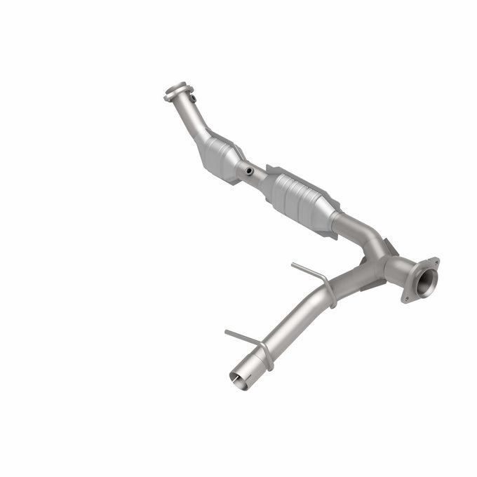 OEM Grade Federal / EPA Compliant Direct-Fit Catalytic Converter <br>03-04 Ford Expedition 4.6L