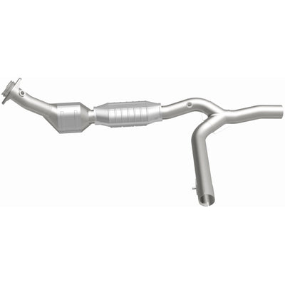 OEM Grade Federal / EPA Compliant Direct-Fit Catalytic Converter <br>2004 Ford F-150 Heritage 5.4L, 01-03 Ford F-150 5.4L
