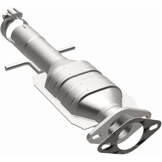 OEM Grade Federal / EPA Compliant Direct-Fit Catalytic Converter <br>2008 Chevy Malibu, 08-10 G6, 07-09 Saturn Aura 2.4L