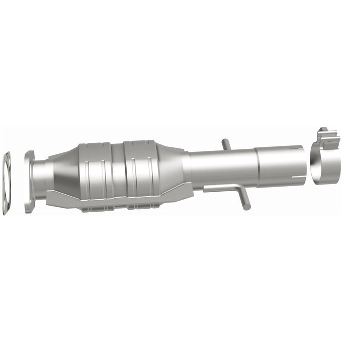 OEM Grade Federal / EPA Compliant Direct-Fit Catalytic Converter <br>2008 Chevy Malibu, 08-10 G6, 07-09 Saturn Aura 2.4L