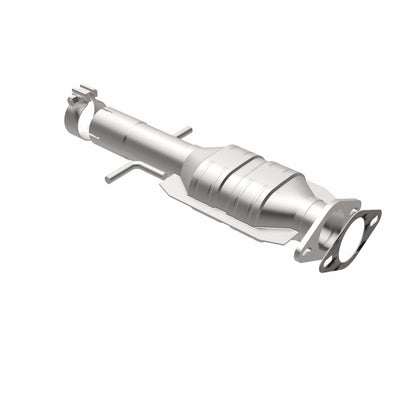 OEM Grade Federal / EPA Compliant Direct-Fit Catalytic Converter <br>2008 Chevy Malibu, 08-10 G6, 07-09 Saturn Aura 2.4L
