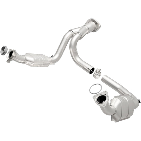 OEM Grade Federal / EPA Compliant Direct-Fit Catalytic Converter <br>07-10 Escalade ESV/ EXT, Sierra, Yukon, Yukon XL 6.2L