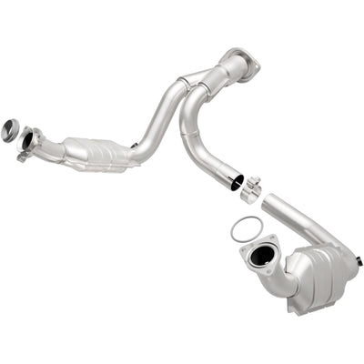 OEM Grade Federal / EPA Compliant Direct-Fit Catalytic Converter <br>07-10 Escalade ESV/ EXT, Sierra, Yukon, Yukon XL 6.2L