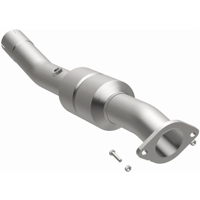 OEM Grade Federal / EPA Compliant Direct-Fit Catalytic Converter <br>01-06 Silverado, Sierra 2500 HD, 00-08 Yukon XL, Suburban 2500
