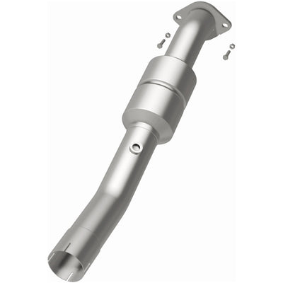 OEM Grade Federal / EPA Compliant Direct-Fit Catalytic Converter <br>01-06 Silverado, Sierra 2500 HD, 00-08 Yukon XL, Suburban 2500